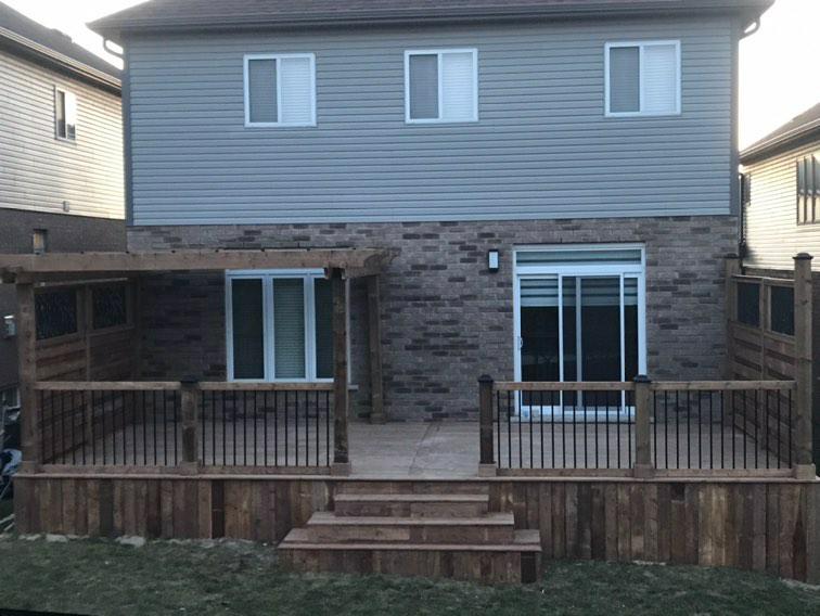 Fence Deck 5Az | Knotty Pine Ave, Cambridge, ON N3H 0E2, Canada | Phone: (519) 574-6972