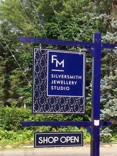 Fiona Macintyre Silversmith Jewellery Studio | 330 Main St E, Merrickville, ON K0G 1N0, Canada | Phone: (613) 269-3070