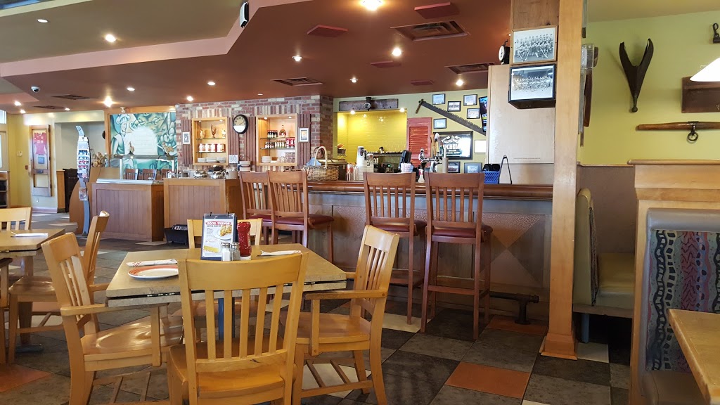 Swiss Chalet Rotisserie & Grill | 15 Sandale Rd, Whitchurch-Stouffville, ON L4A 8B7, Canada | Phone: (905) 640-4780