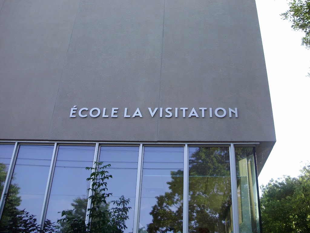 École La Visitation | 10591 Rue Séguin, Montréal, QC H2B 2B8, Canada | Phone: (514) 596-5295