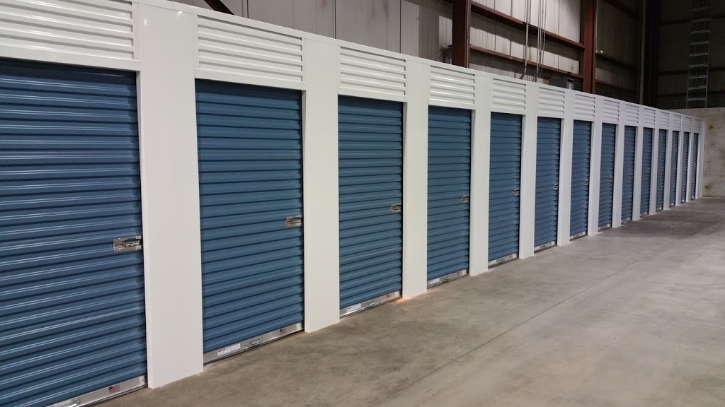 U LOCK PLUS SELF STORAGE | 27 Edvac Dr, Brampton, ON L6S 5X8, Canada | Phone: (905) 595-5000