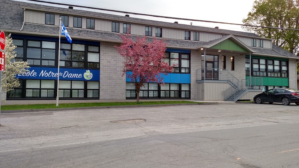 School Notre-Dame | 654 1e Rang O, Sainte-Christine, QC J0H 1H0, Canada | Phone: (450) 546-4951