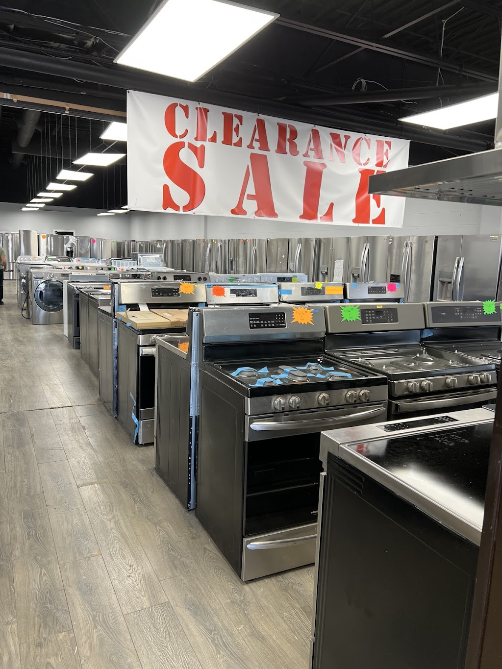 Scratch And Dent Appliance Depot | 101 Brisbane Rd Unit 4, Toronto, ON M3J 2K5, Canada | Phone: (437) 994-8121