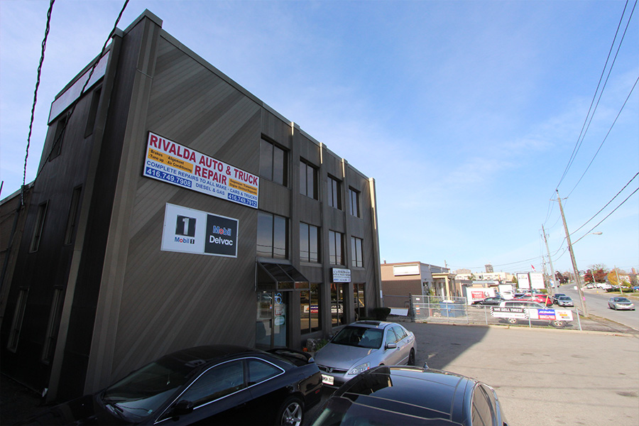 Rivalda Truck & Auto Repair | 16 Rivalda Rd, North York, ON M9M 2M3, Canada | Phone: (416) 749-7908