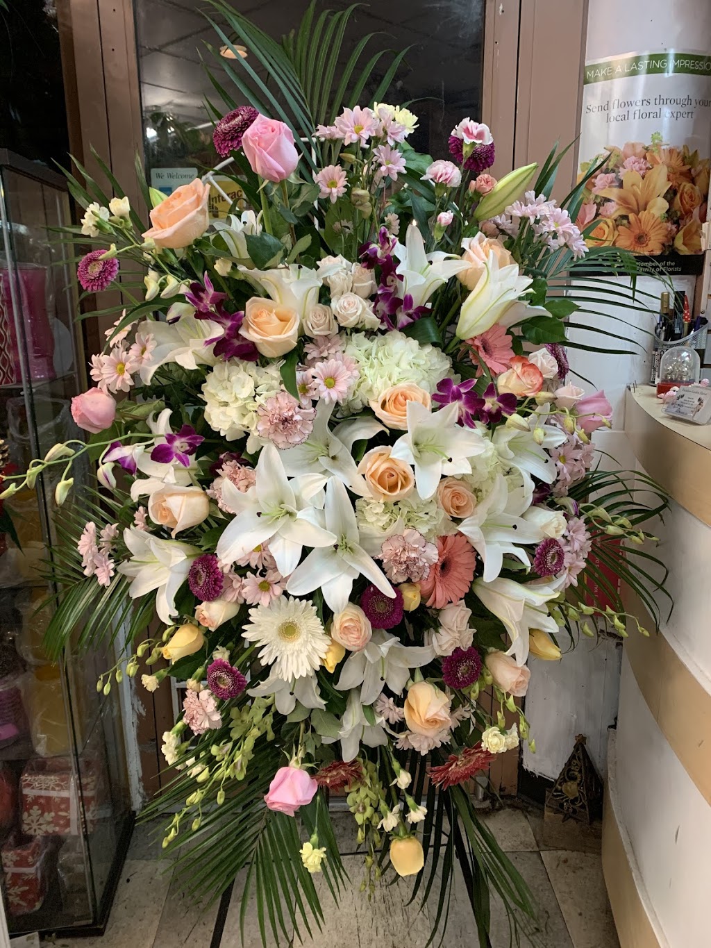 Canada Flowers - Vancouver Florist | 560 Kingsway ~ Canadas, National Florist, Vancouver, BC V5T 3J9, Canada | Phone: (888) 705-9999