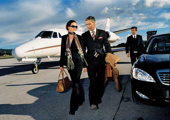 Caledon AirPort Taxi | Nutwood Way # 21, Brampton, ON L6R 0X7, Canada | Phone: (888) 305-0988