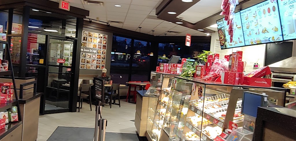 Tim Hortons | 6161 Thorold Stone Rd, Niagara Falls, ON L2J 1A4, Canada | Phone: (905) 354-6496