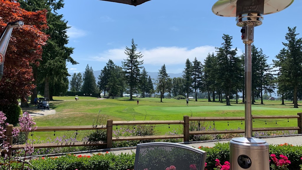 Creekside Lounge & Patio at Chilliwack Golf Club | 41894 Yale Rd, Chilliwack, BC V2R 4J4, Canada | Phone: (604) 823-4544 ext. 234