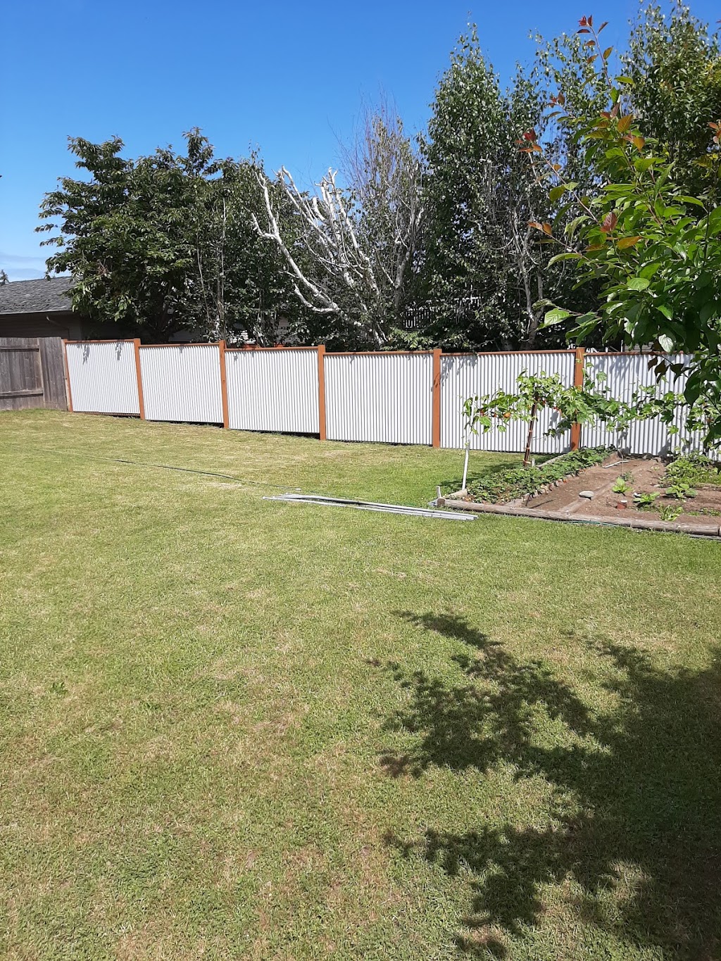 Arrowsmith Fence Co | 5602 Norasea Rd, Nanaimo, BC V9V 1G4, Canada | Phone: (250) 756-2333