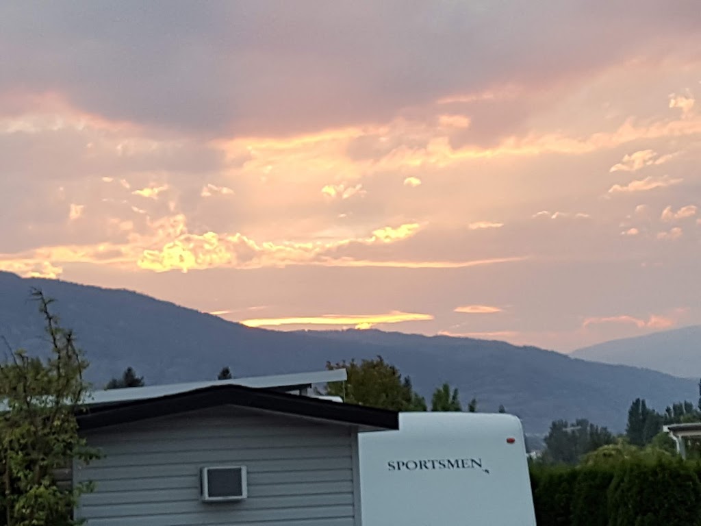 Island View RV Resort | 5005 Lakeshore Dr, Osoyoos, BC V0H 1V6, Canada | Phone: (250) 495-7696