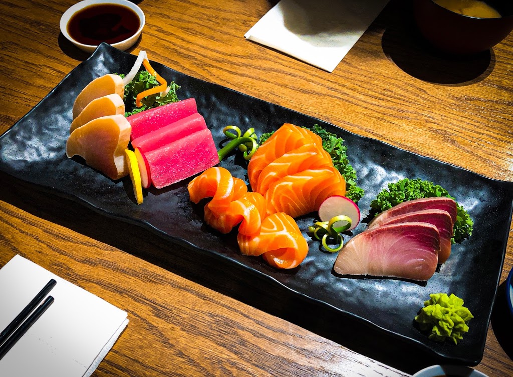 sushi by k | 874 Eglinton Ave E, East York, ON M4G 2L1, Canada | Phone: (416) 901-8130