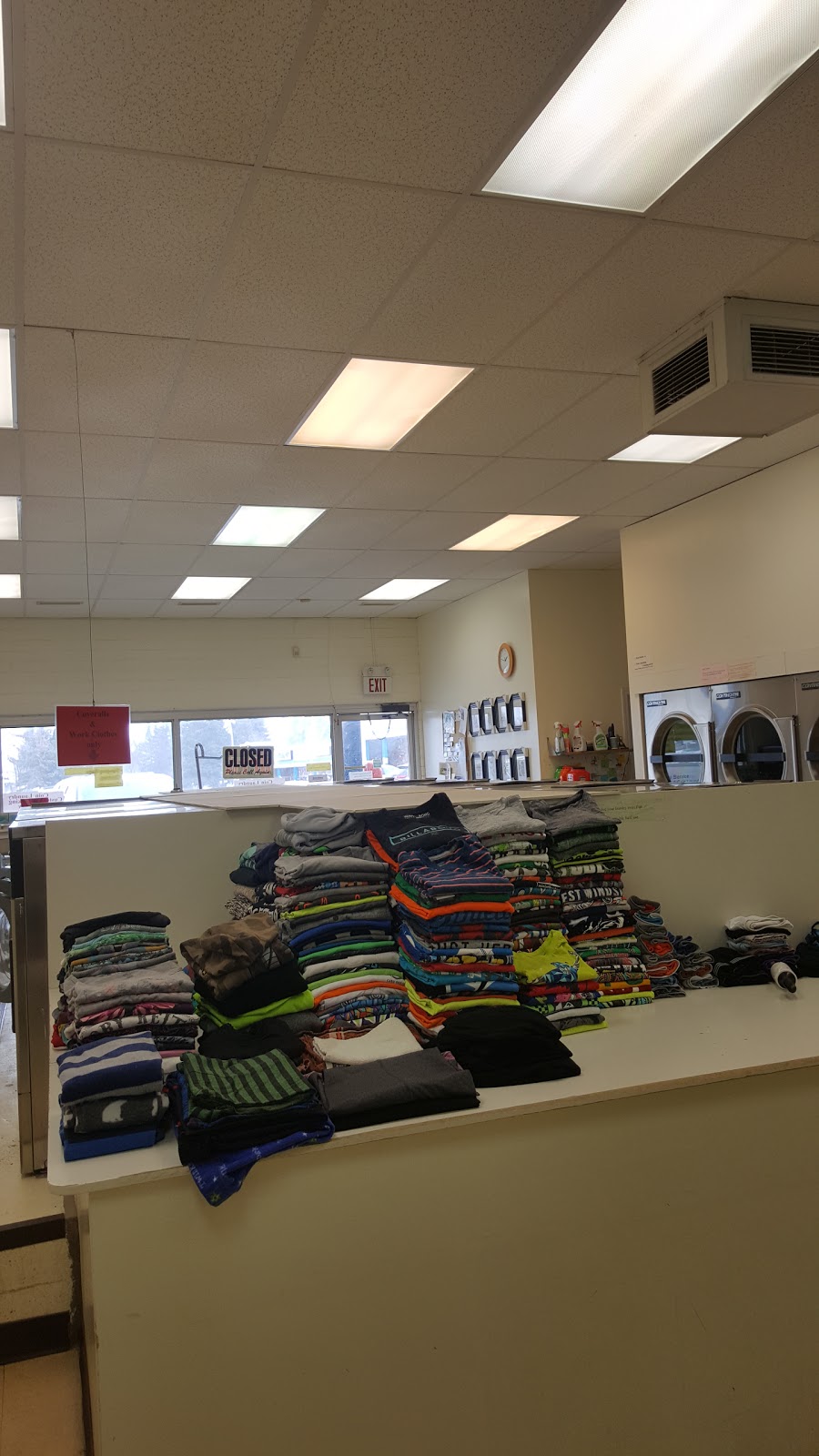 Maplewood Coin Laundry | 10-52 Brentwood Blvd, Sherwood Park, AB T8A 2H6, Canada | Phone: (780) 417-2130