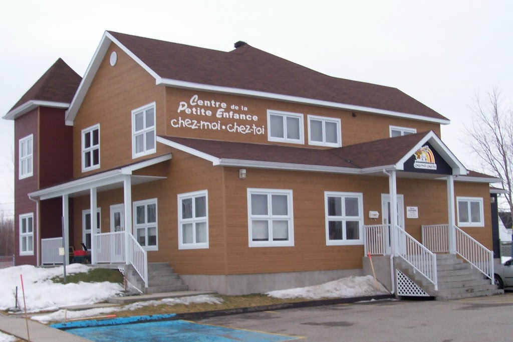 Centre De la Petite Enfance Chez Moi Chez Toi | 2100 Ave. Pierre Robineau, Bécancour, QC G9H 4W8, Canada | Phone: (819) 294-2345