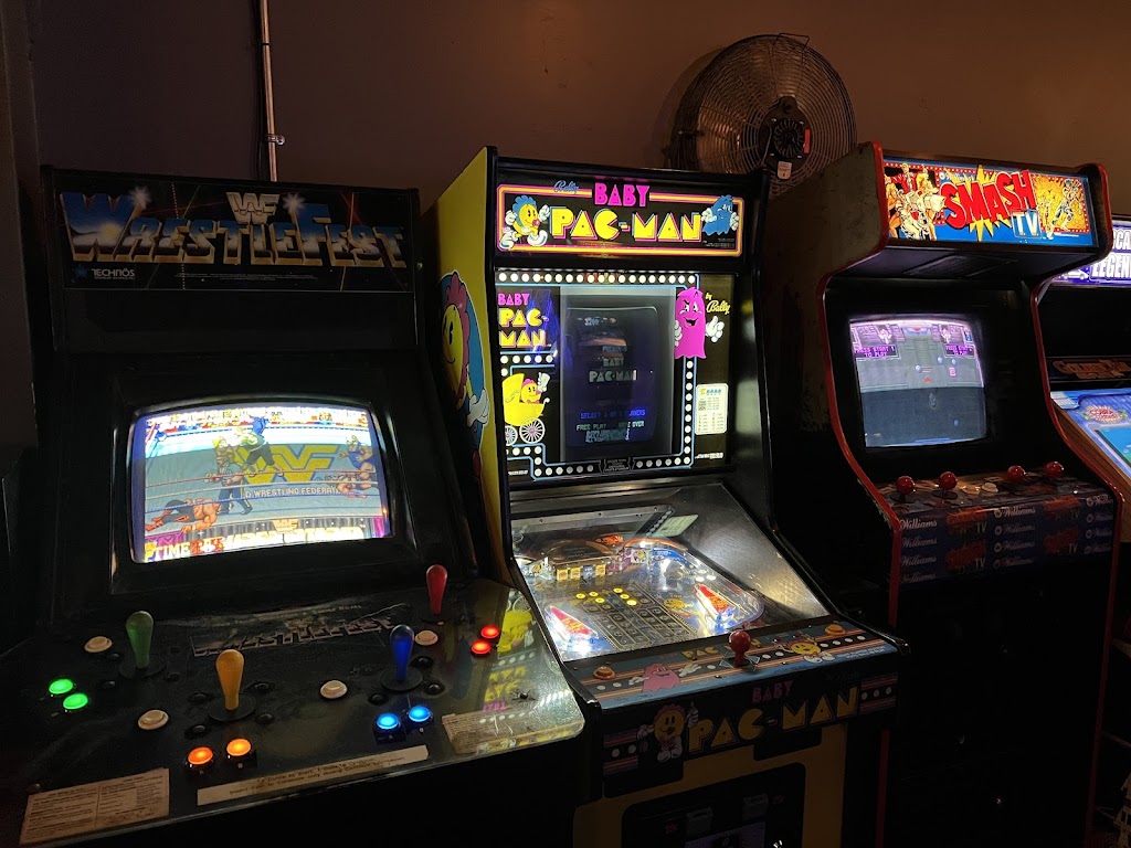 Tilt Arcade Bar | 824 Dundas St W, Toronto, ON M6J 1V3, Canada | Phone: (416) 551-8458