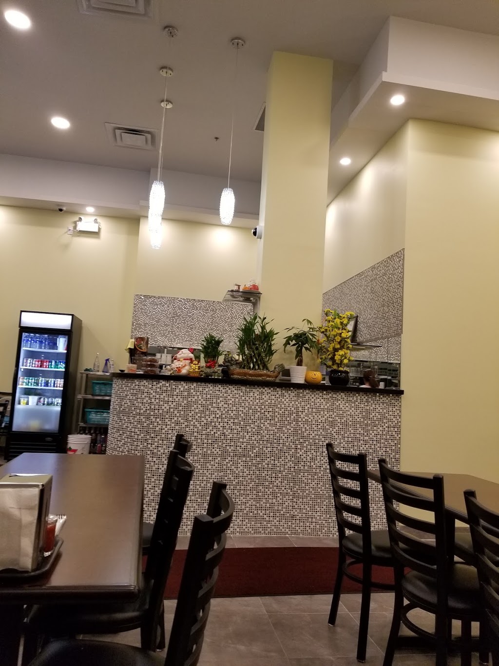 Pho Metro Vaughan | 2499 Rutherford Rd Unit 11, Vaughan, ON L4K 0J9, Canada | Phone: (289) 553-3979