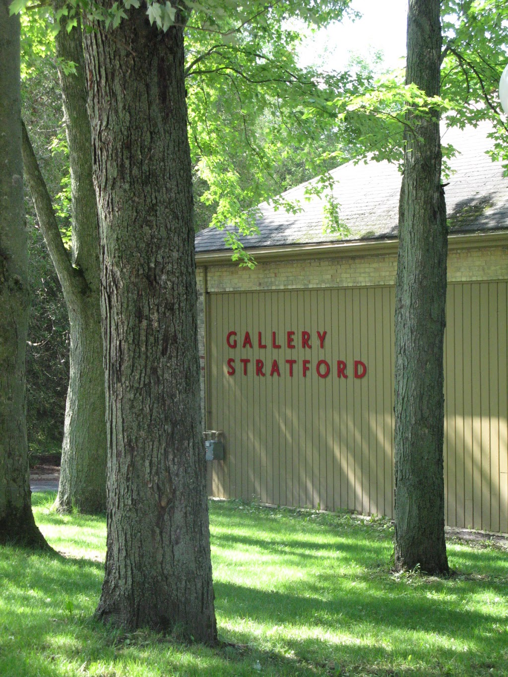 Gallery Stratford | 54 Romeo St S, Stratford, ON N5A 4S9, Canada | Phone: (519) 271-5271