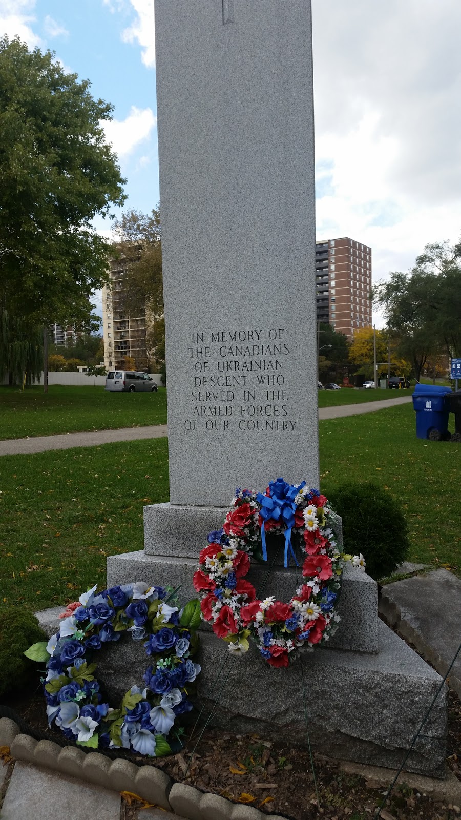 Canadian Ukrainian Memorial Park | 425 Scarlett Rd, Etobicoke, ON M9P 2S4, Canada