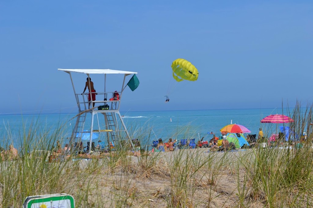 Grand Bend Parasail | 77 Main St W, Grand Bend, ON N0M 1T0, Canada | Phone: (519) 525-3596