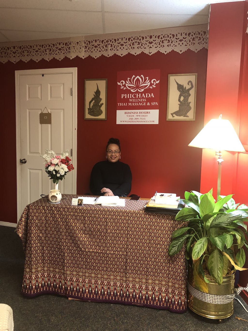 Phichada wellness thai massage&spa | 1950 Fort St, Victoria, BC V8R 1K3, Canada | Phone: (250) 209-7515