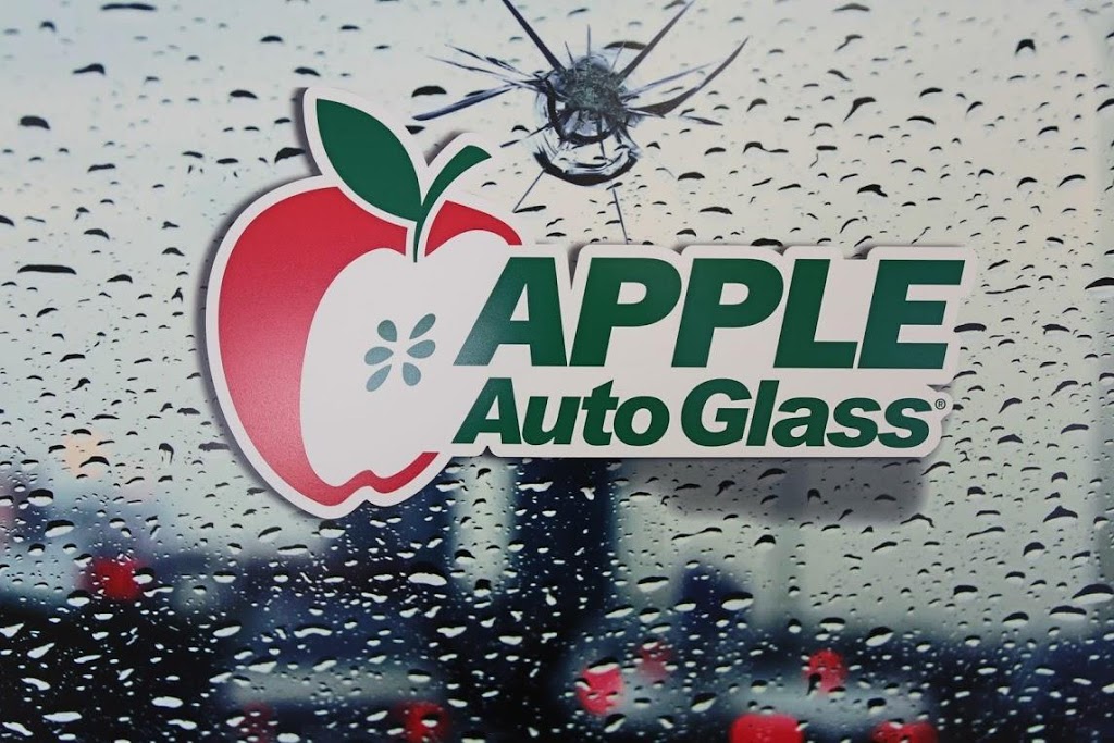 Apple Auto Glass | 1001 Denison St Unit 12, Markham, ON L3R 2Z6, Canada | Phone: (905) 415-2622