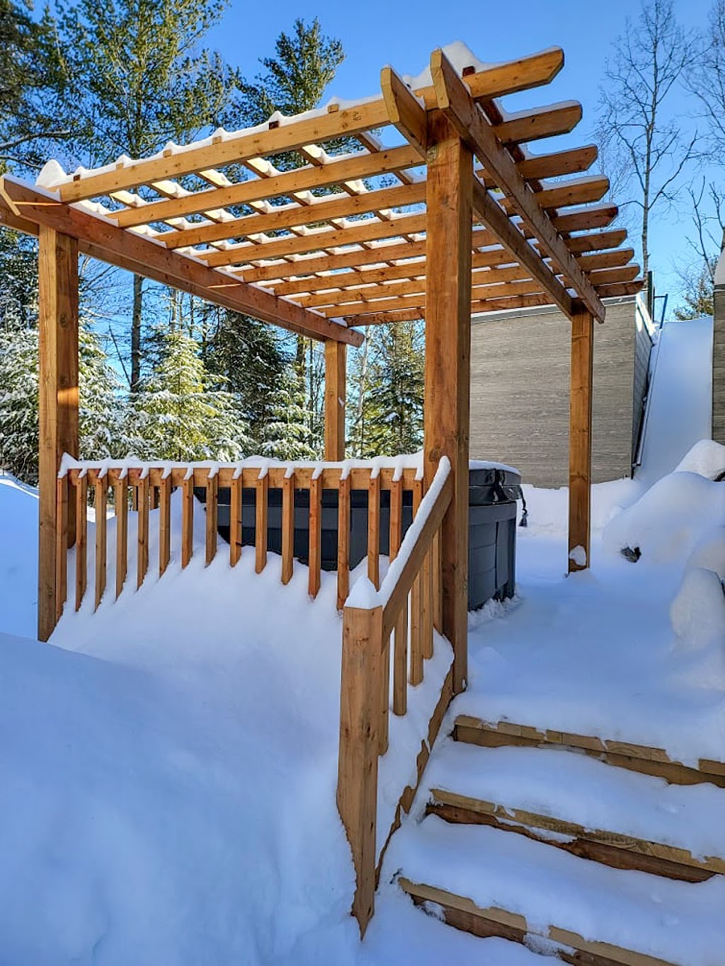 Chalets Chez Mamie | 51 Av. Gagné, Saint-Côme, QC J0K 2B0, Canada | Phone: (450) 365-0101