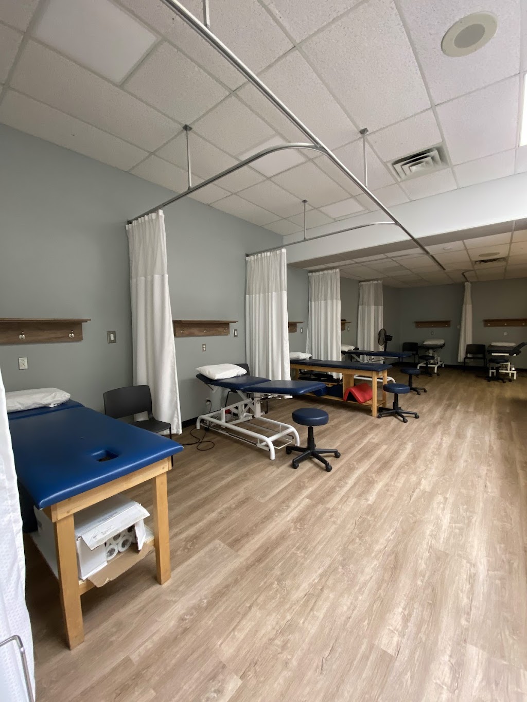 McGill Sport Medicine Clinic | 475 Av. des Pins, Montréal, QC H2W 1S4, Canada | Phone: (514) 398-7007