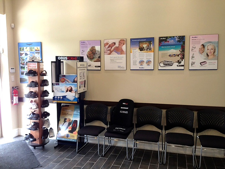 Erin Mills Health & Wellness Centre | 4099 Erin Mills Pkwy unit 19, Mississauga, ON L5L 3P9, Canada | Phone: (905) 607-4555