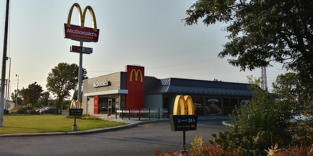 McDonalds | 1015, Autoroute 20 Montréal Toronto, Dorval, QC H9S 1A2, Canada | Phone: (514) 636-4458