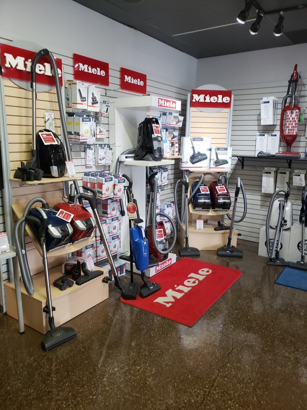 Vacuum Plus Canada | 871 Niagara St, Welland, ON L3C 6Y1, Canada | Phone: (905) 732-0404