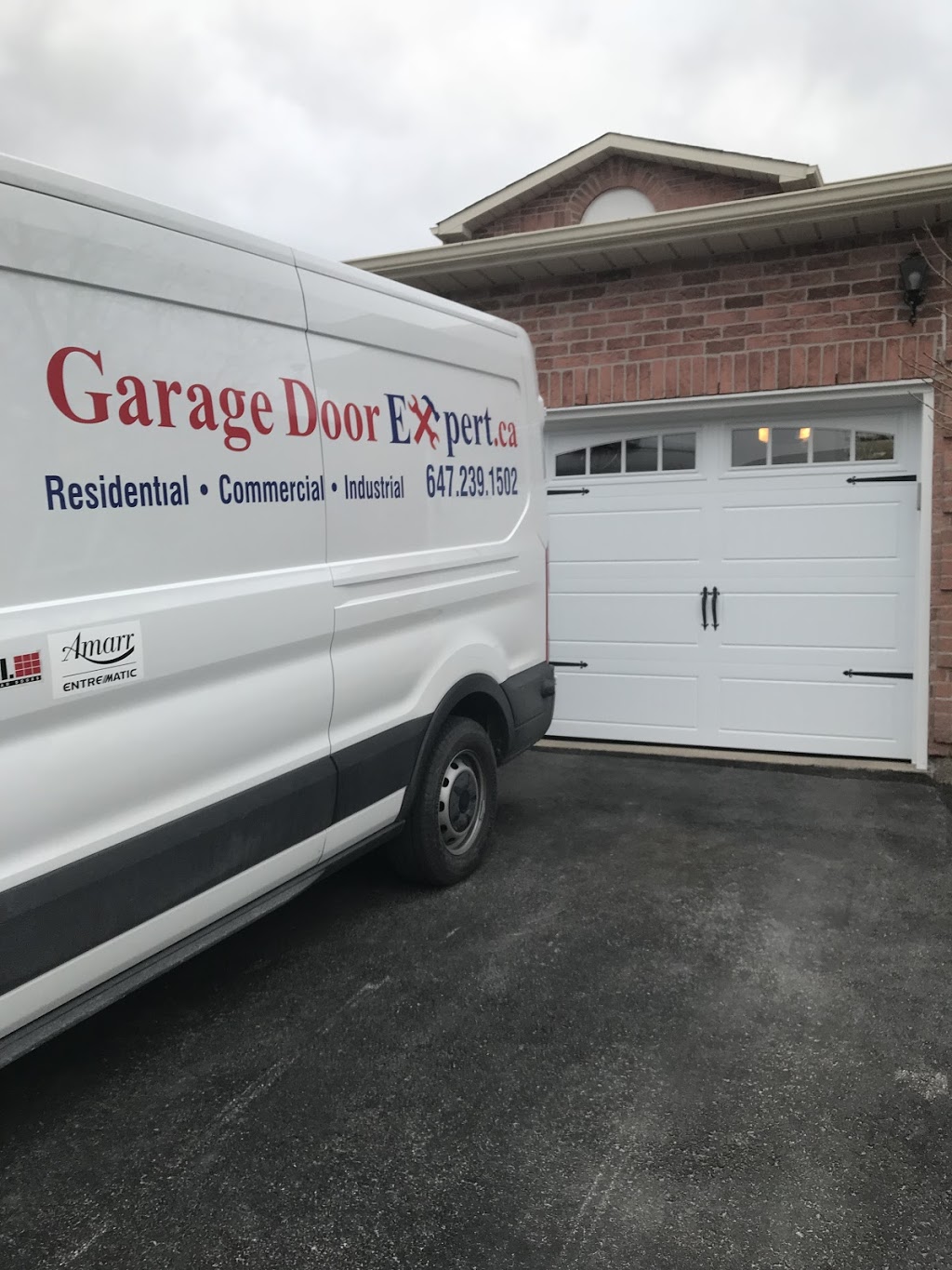 Garage Door Expert | 190 Britannia Rd E Unit 8, Mississauga, ON L4Z 1W6, Canada | Phone: (647) 239-1502