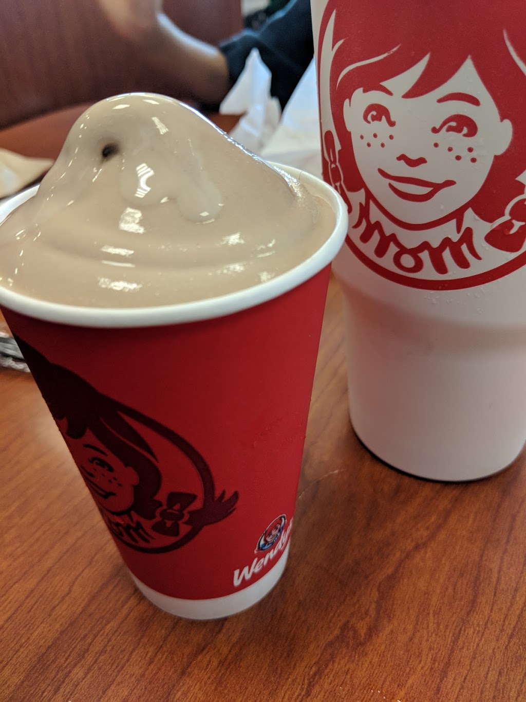 Wendys | 2105 Victoria Ave E, Regina, SK S4N 4L3, Canada | Phone: (306) 347-3113