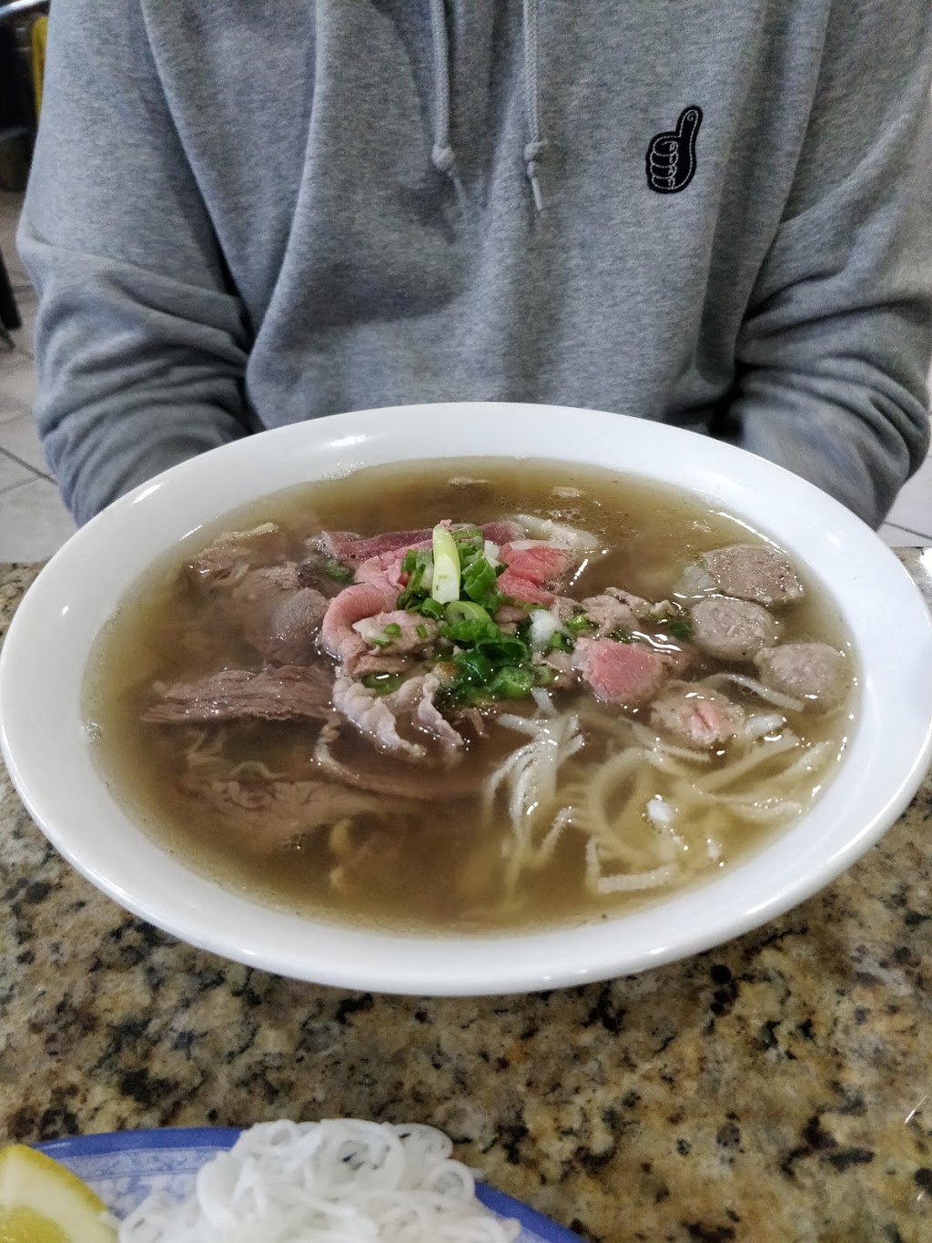 Com Pho The Ky | 3232 Steeles Ave W, Concord, ON L4K 4C8, Canada | Phone: (905) 760-0308