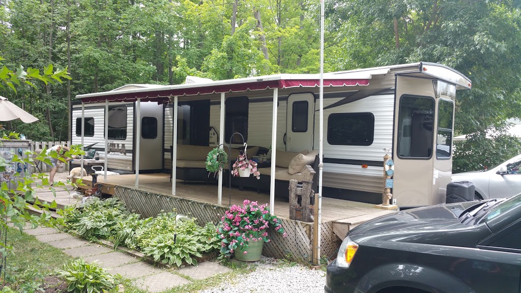 Heidis Campground | 3982 Hwy 11 South, Oro-Medonte, ON L0L 1T0, Canada | Phone: (705) 487-3311