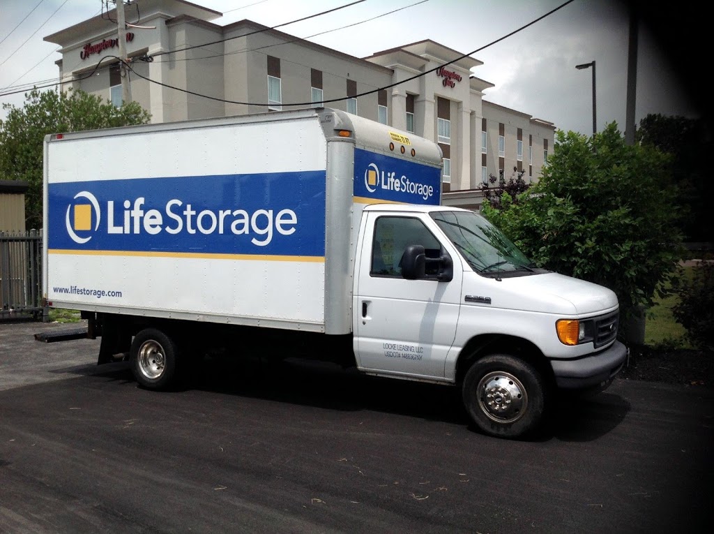 Life Storage | 6104 S Transit Rd, Lockport, NY 14094, USA | Phone: (716) 625-9240