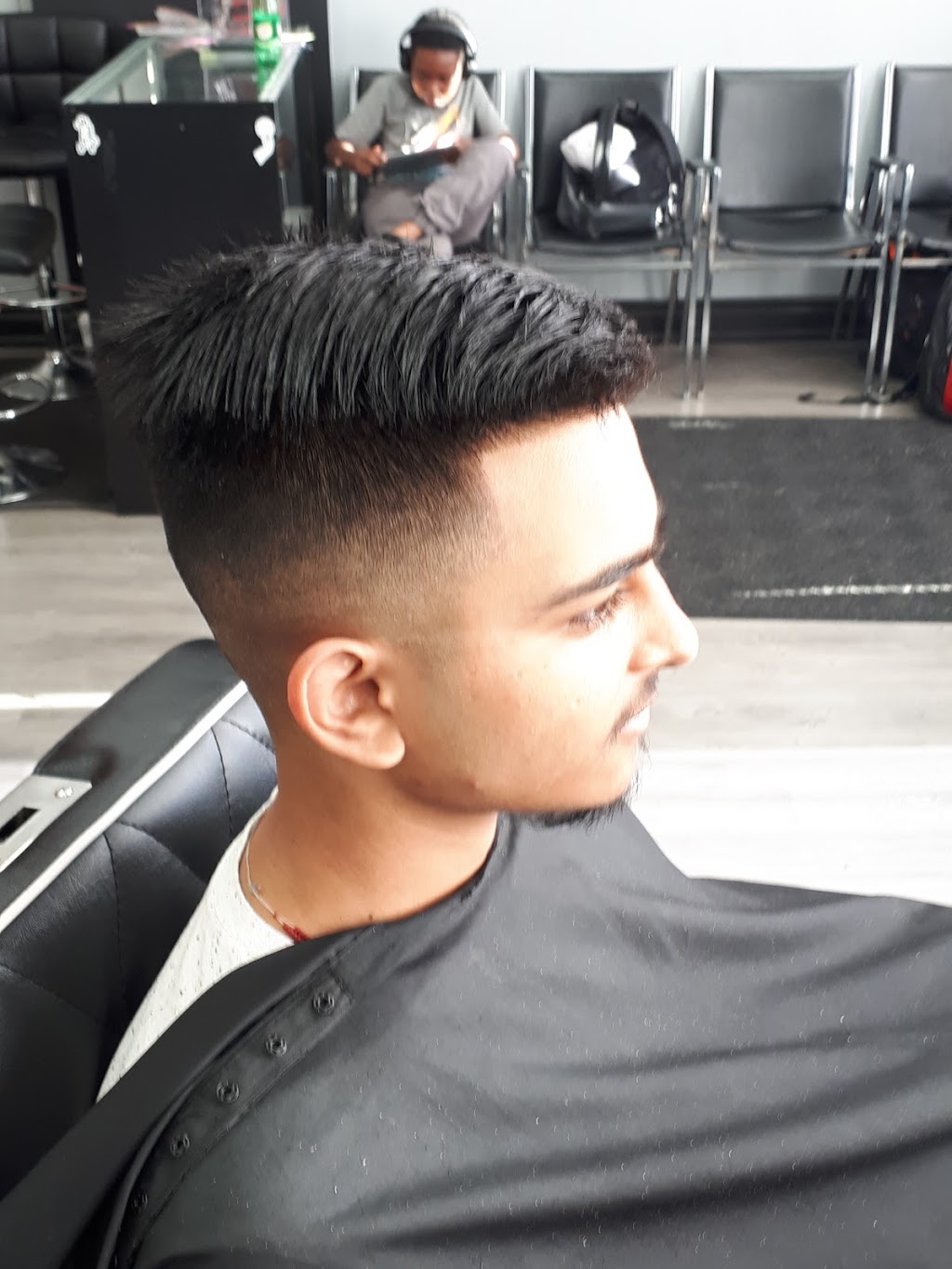 Cuts By Troy | 525 Markham Rd #1, Scarborough, ON M1H 2A1, Canada | Phone: (647) 608-1011