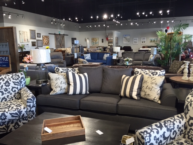 Simply Home Furnishings Inc. | 900 King St b, Midland, ON L4R 0B8, Canada | Phone: (705) 526-5678