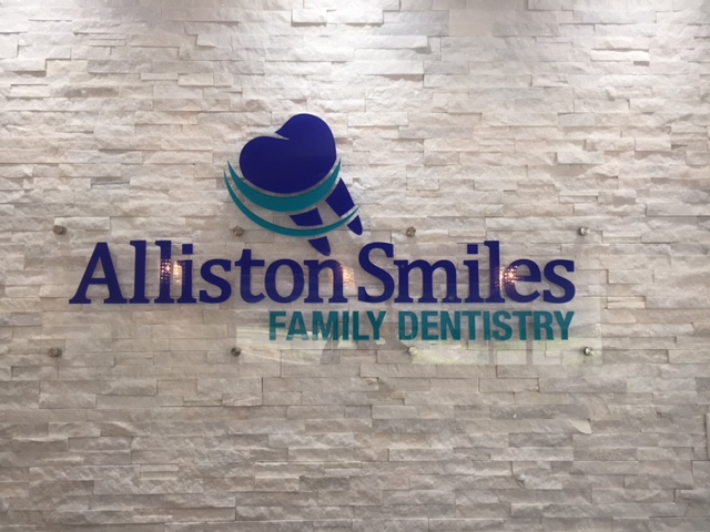 Alliston Smiles Family Dentistry | 36 Young St R19, Alliston, ON L9R 1P8, Canada | Phone: (705) 435-9333