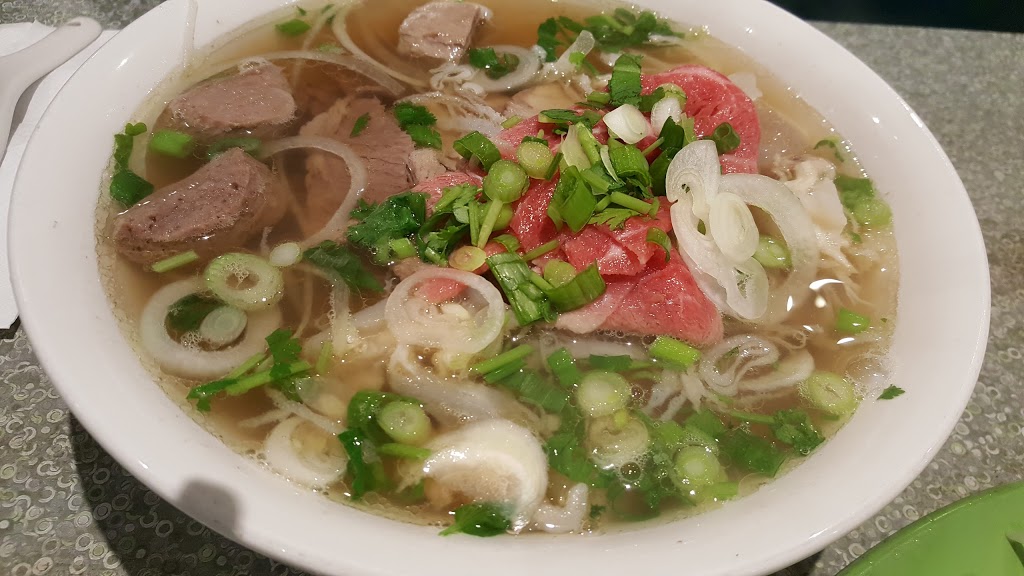 PHO Tau Bay | 10782 148 St, Surrey, BC V3R 1V1, Canada | Phone: (604) 585-1833