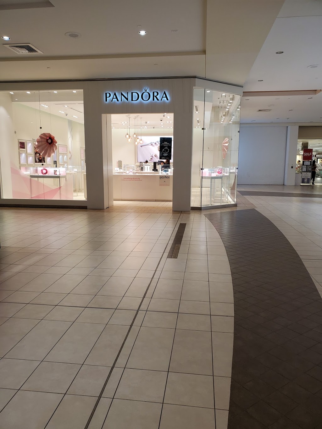 Pandora | 25 Peel Centre Dr #500 #500, Brampton, ON L6T 3R5, Canada | Phone: (905) 792-8820