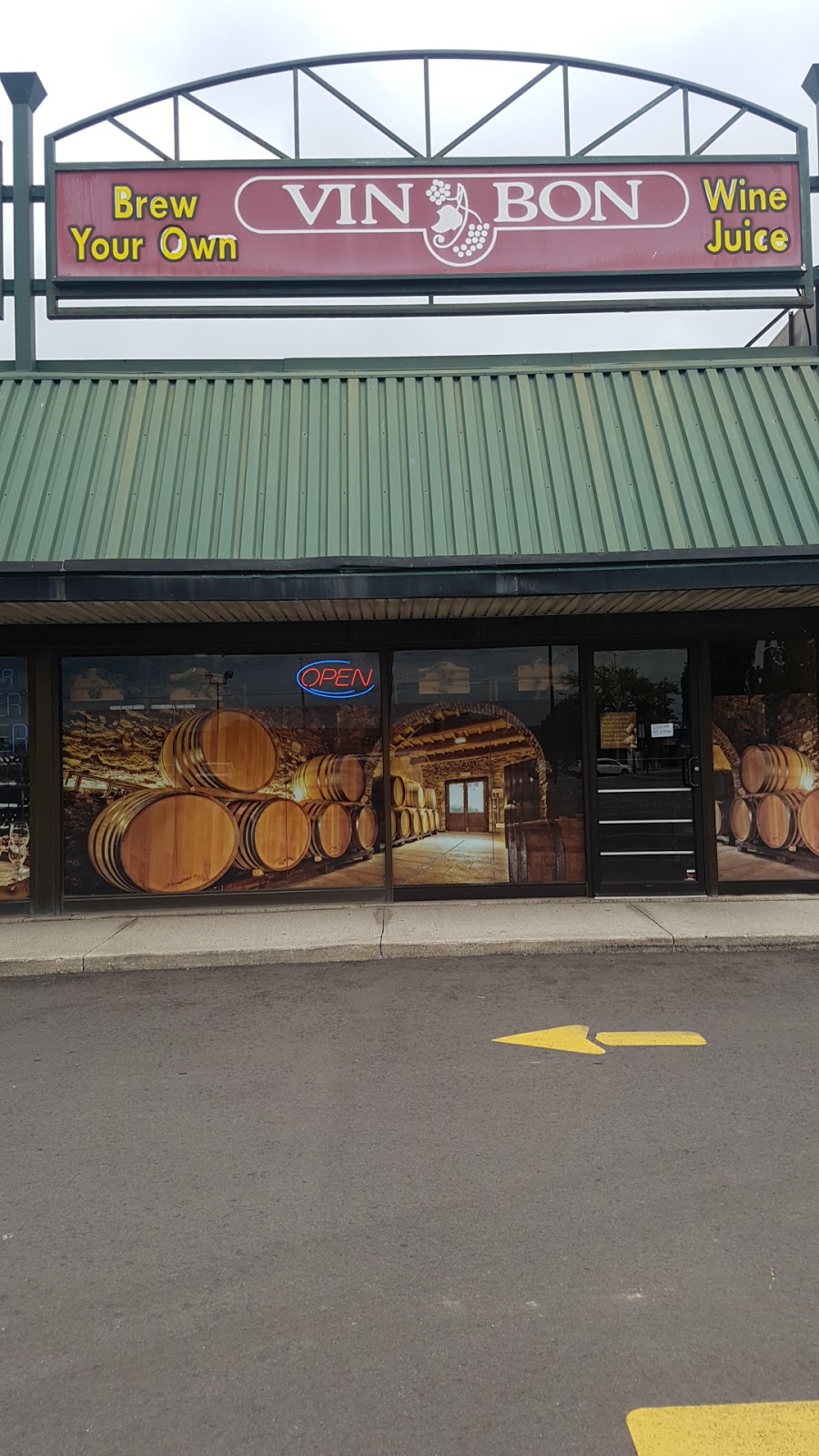 Vin Bon Hamilton | 247 Centennial Pkwy N, Hamilton, ON L8E 2X3, Canada | Phone: (905) 573-8770