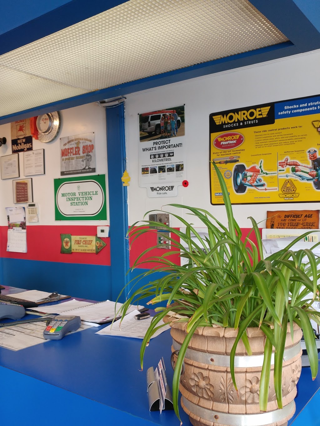 Speedy Auto Service Hamilton Central | 38 Wentworth St S, Hamilton, ON L8N 2Y3, Canada | Phone: (905) 525-5950