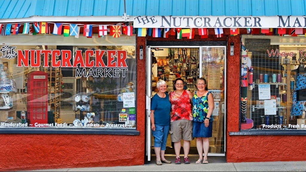 The Nutcracker Market | 4741 Marine Ave #201, Powell River, BC V8A 2L2, Canada | Phone: (604) 223-7732