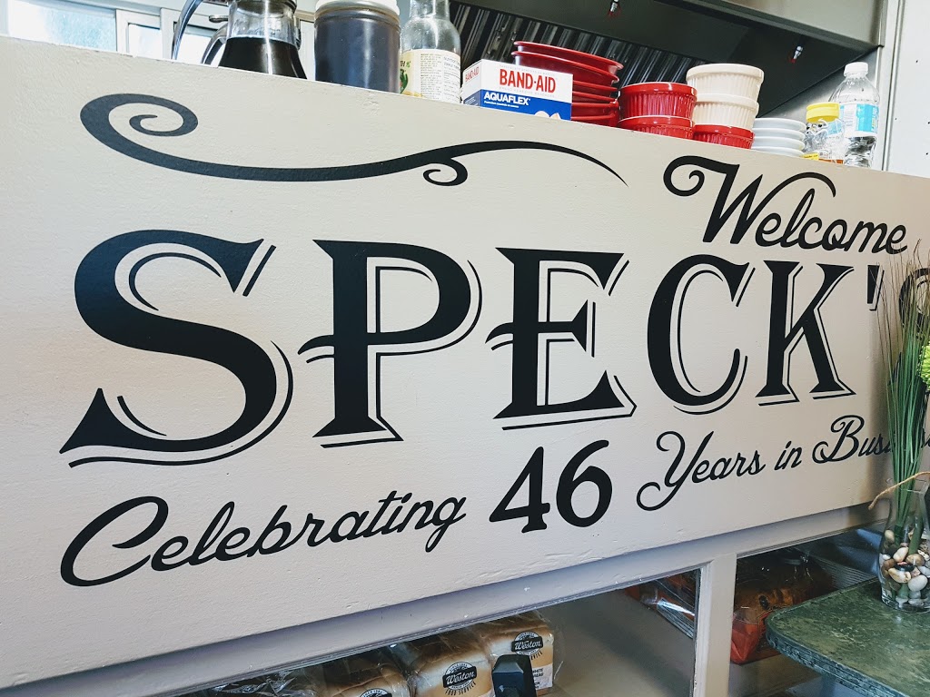 Specks Restaurant | 266 Bathurst St, Amherstburg, ON N9V 1Y9, Canada | Phone: (519) 736-7619