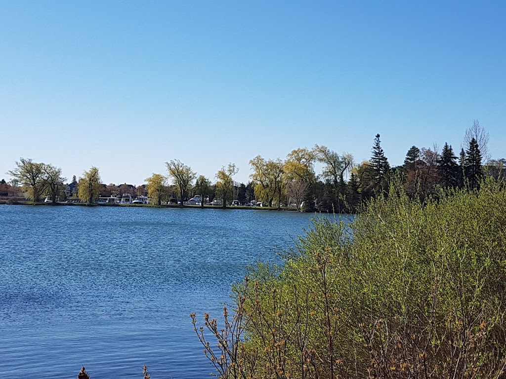 Whites Bay Park | 2 Balsam St, Collingwood, ON L9Y 5C4, Canada