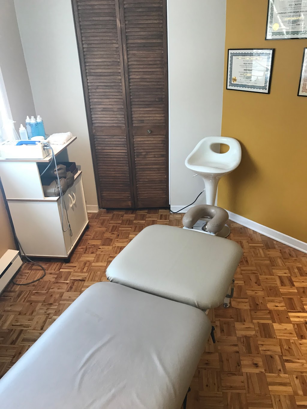 Clinique d’Orthothérapie et de Massothérapie Matte | 16 Rue Boisjoly, Laval, QC H7H 2B5, Canada | Phone: (438) 520-4164