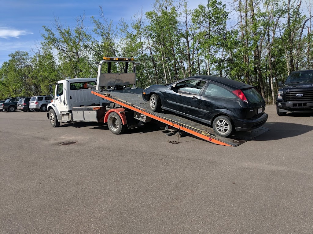 Mar-Tin Towing & Recovery Red Deer | 408 Allan St, Red Deer, AB T4R 2K7, Canada | Phone: (403) 588-4869