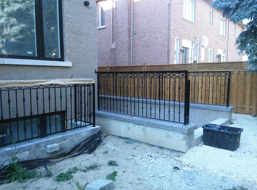 Amir Railing Inc | 14 Essex Ave #25, Thornhill, ON L3T 3Y7, Canada | Phone: (416) 580-7773