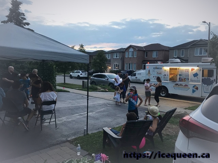 Ice Cream truck -Ice Queen | 53 Observatory Ln, Richmond Hill, ON L4C 8K9, Canada | Phone: (416) 558-8252