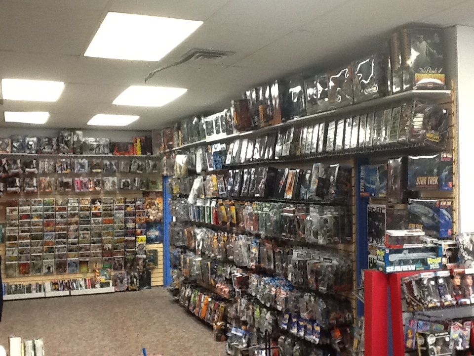 Maxx Collectibles | 835 Cavalier Dr, Winnipeg, MB R2Y 1C6, Canada | Phone: (204) 832-3306