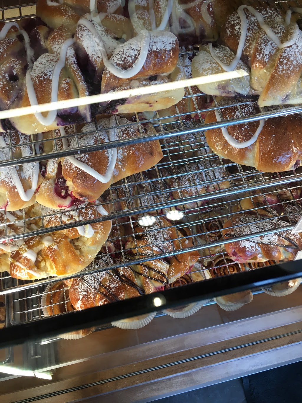 COBS Bread Bakery | 770 Gardiners Rd A003B, Kingston, ON K7M 0A2, Canada | Phone: (613) 389-0608